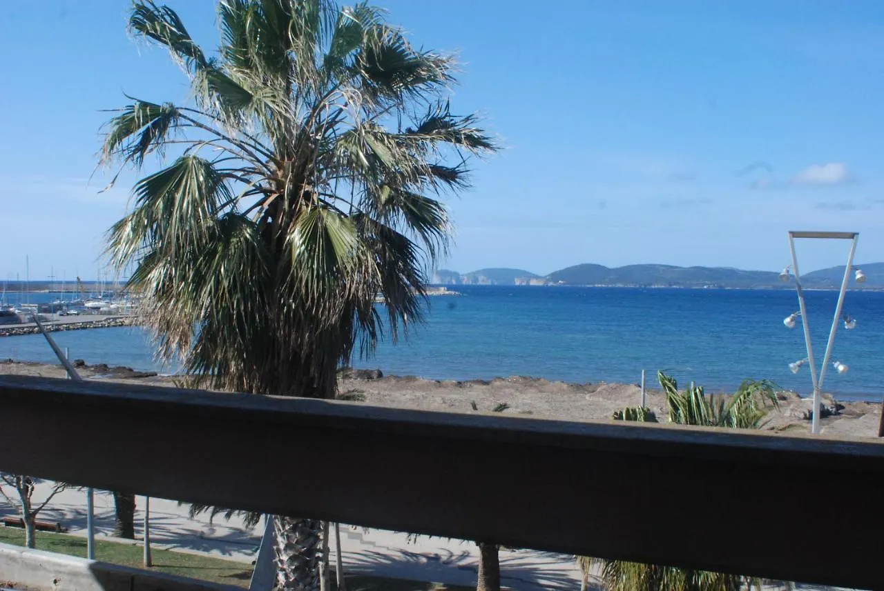 Interno 4 Apartment Alghero Italy